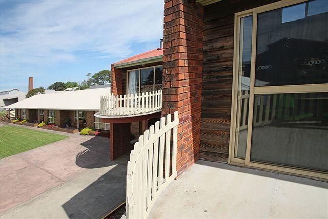 Apollo Bay Backpackers Lodge Екстер'єр фото